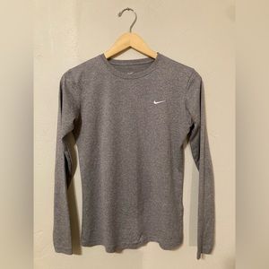 Nike Gray Long Sleeve Tee